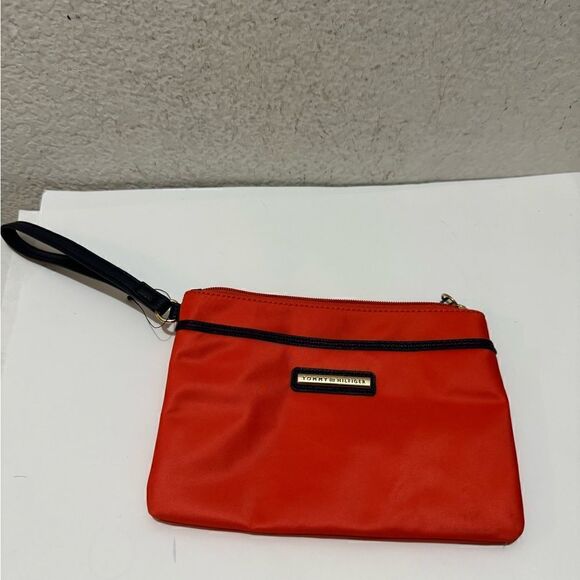 NWT Tommy Hilfiger: Red and Navy Blue Fabric Wristlet - Picture 2 of 7